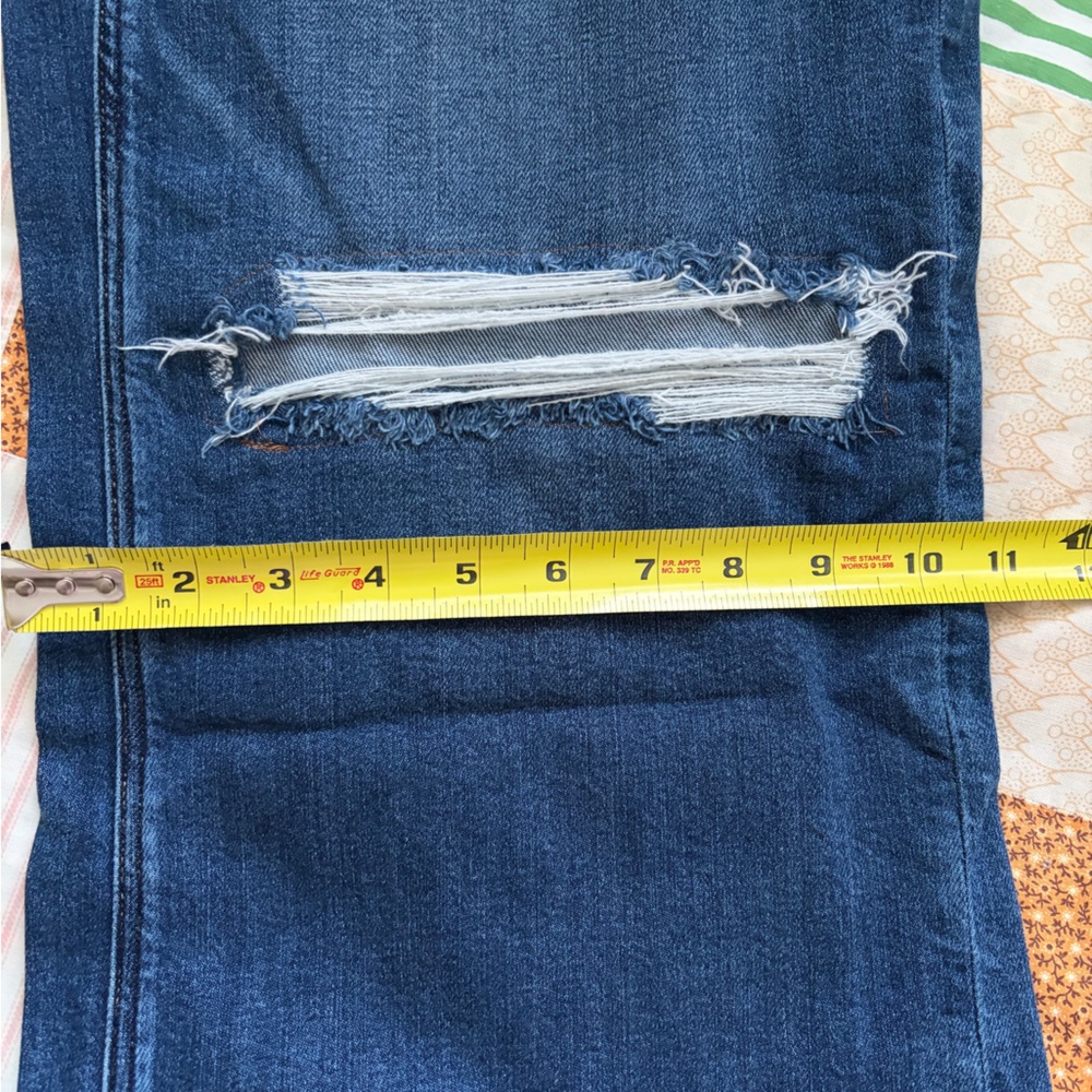 American Eagle Destroyed Super High Rise Baggy Wide Leg Jeans Short* - Picture 7 of 11